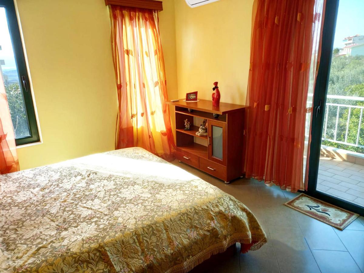 Family Beach Swimming Pool Villa Luanit Tragjas ภายนอก รูปภาพ
